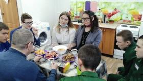 Воспитать человека